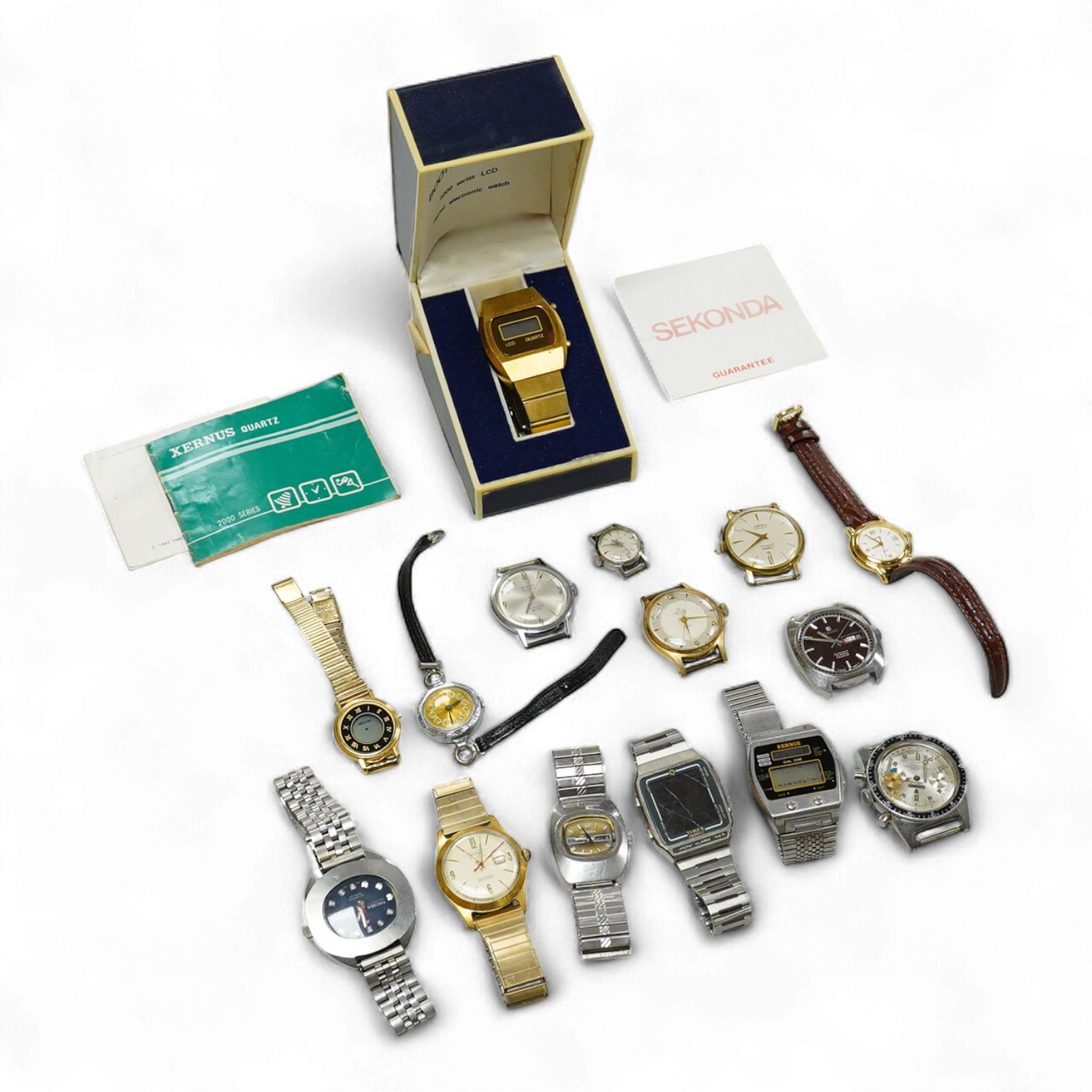 A collection of mostly gentleman’s wristwatches to include a stainless steel Tressa automatic calendar wristwatch, another Tressa wristwatch, Xernus quartz Digital display wristwatch, Timex quartz with digital display et